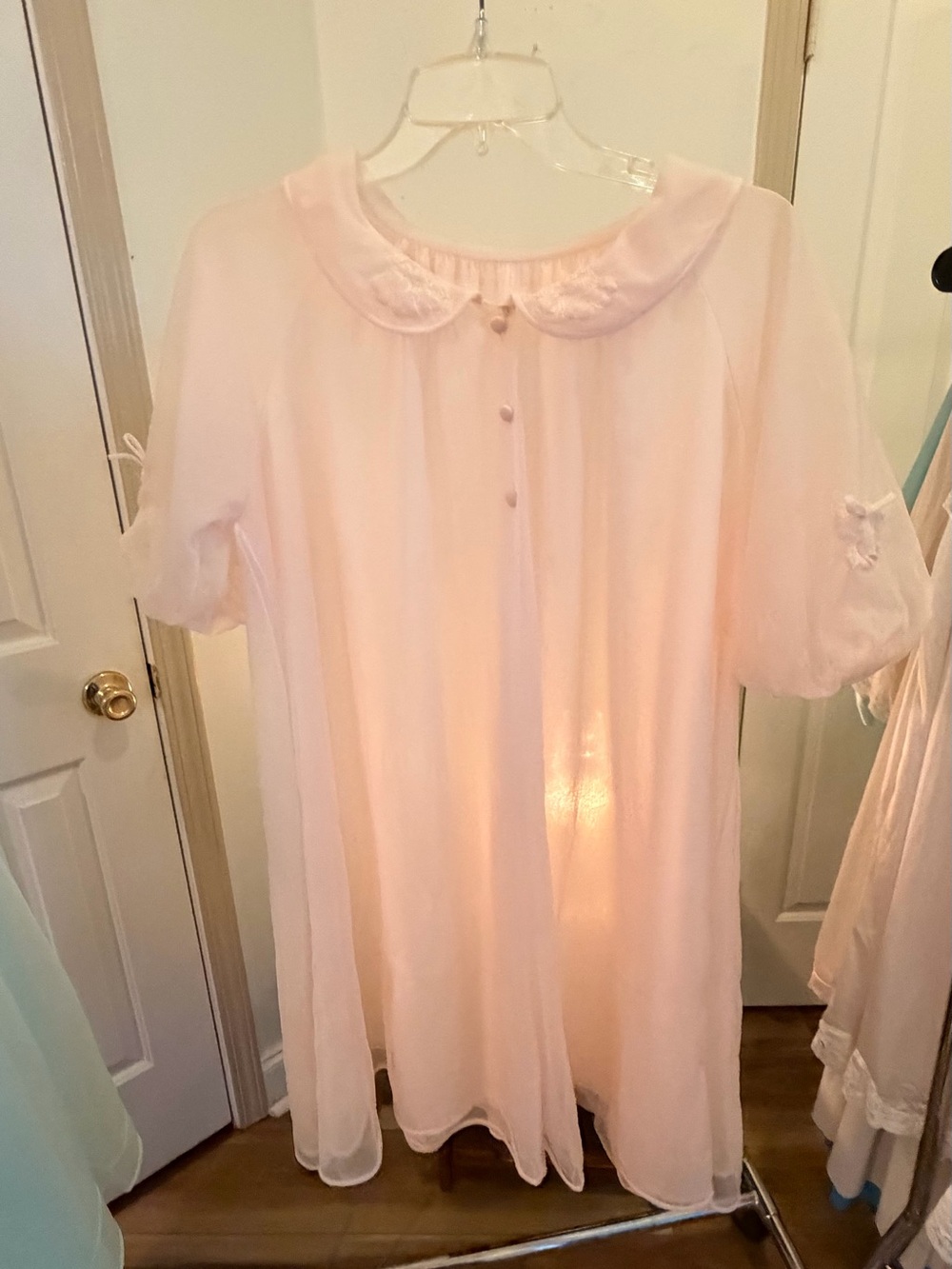 Vintage KAYSER Blush Pink Sheer Nylon Peignoir Robe